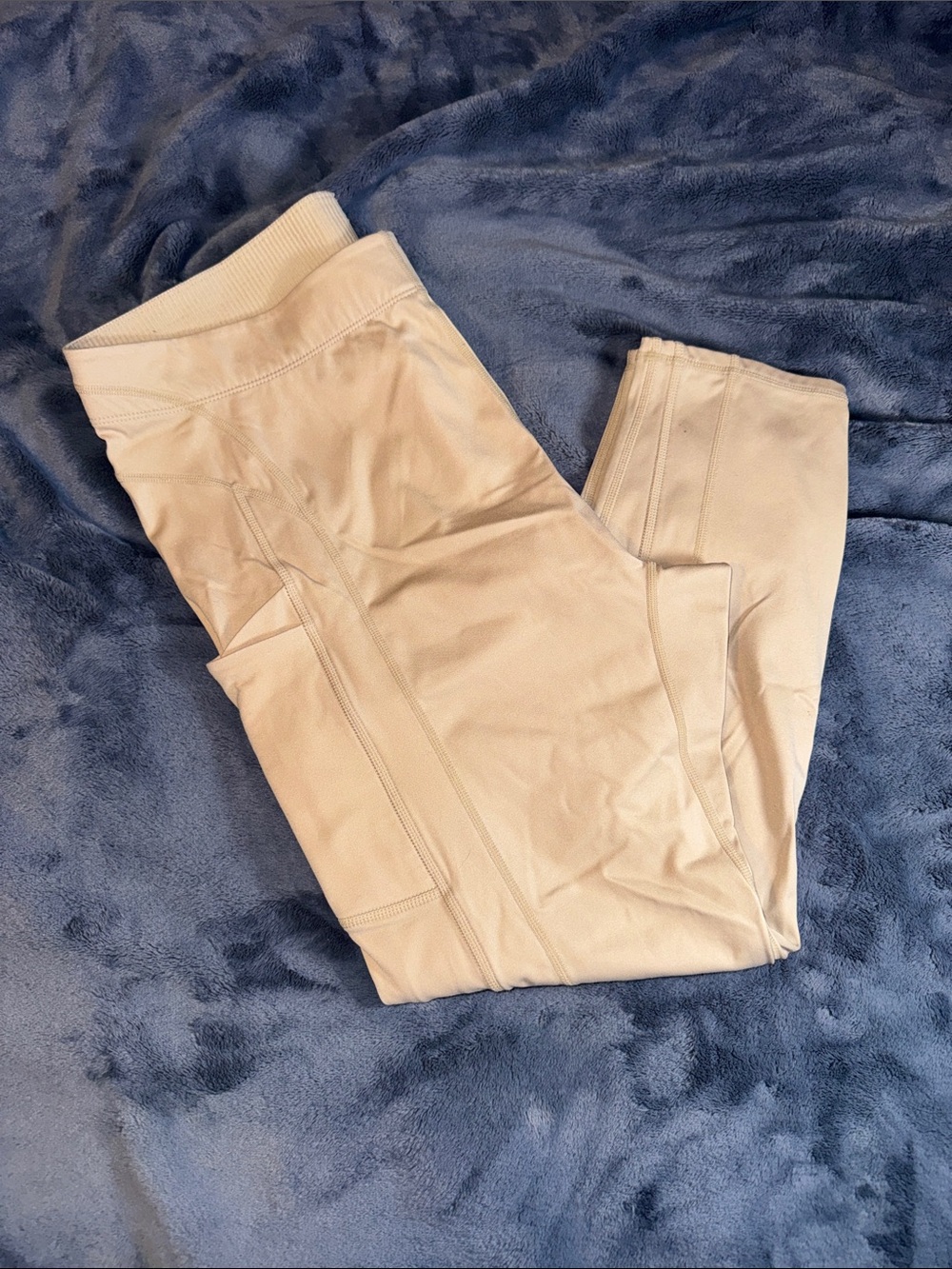 Fabletics High-Waist 7/8 Leggings Cream, Size 2X